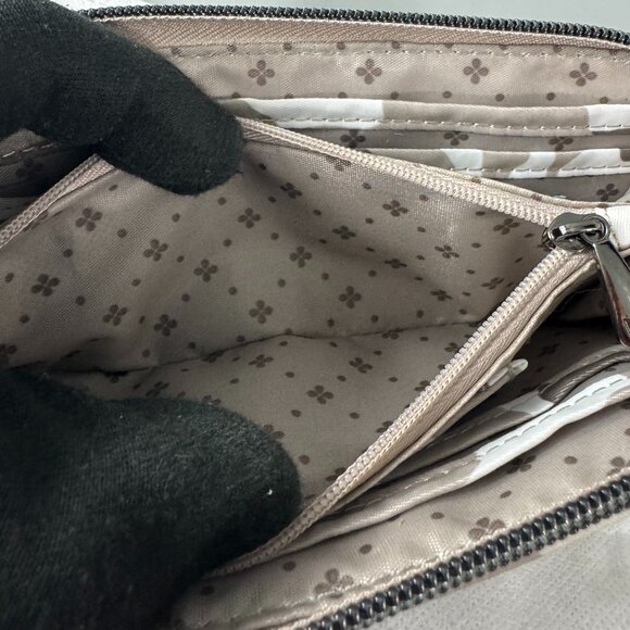 Lug Quilted RFID Zip Around Wallet Tendu - Bright Floral - Picture 12 of 15